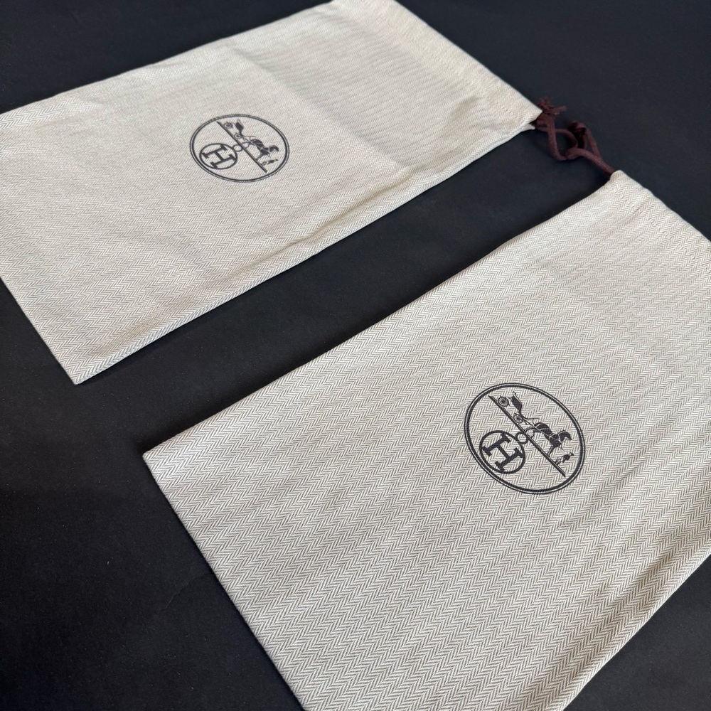 HERMES Authentic Shoe Dust Storage Bags Herringbone Drawstring Logo 15β x 8.5β - Picture 4 of 7